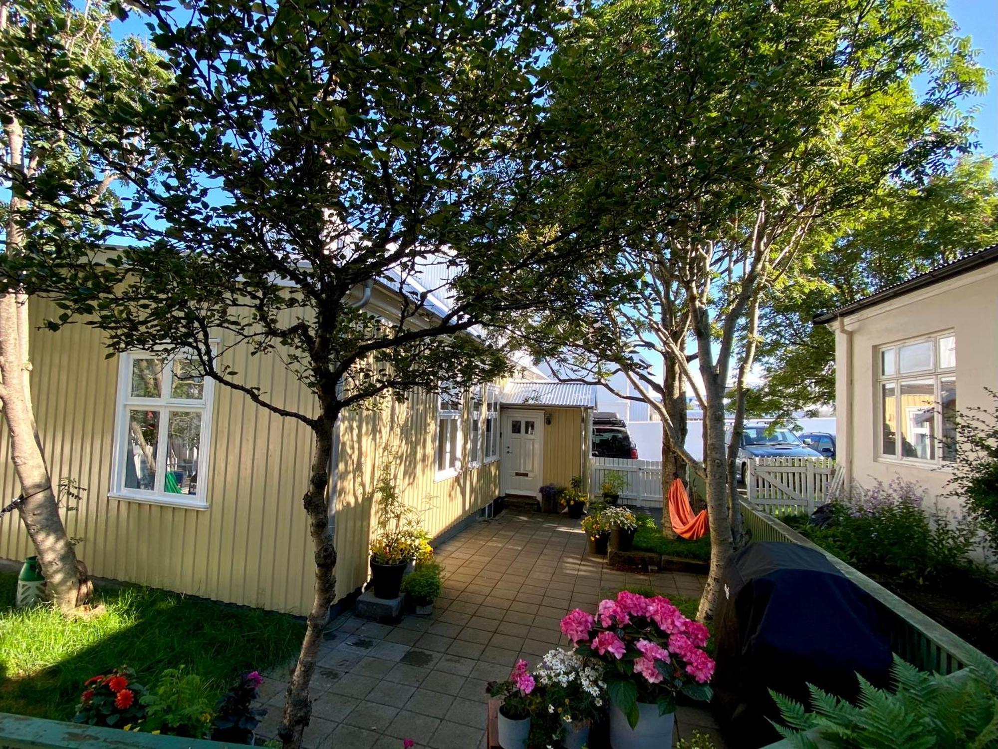 Historic Villa In Downtown Reykjavik Ngoại thất bức ảnh